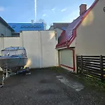 Kuninga In Old Town With Free Parking Lägenhet *
